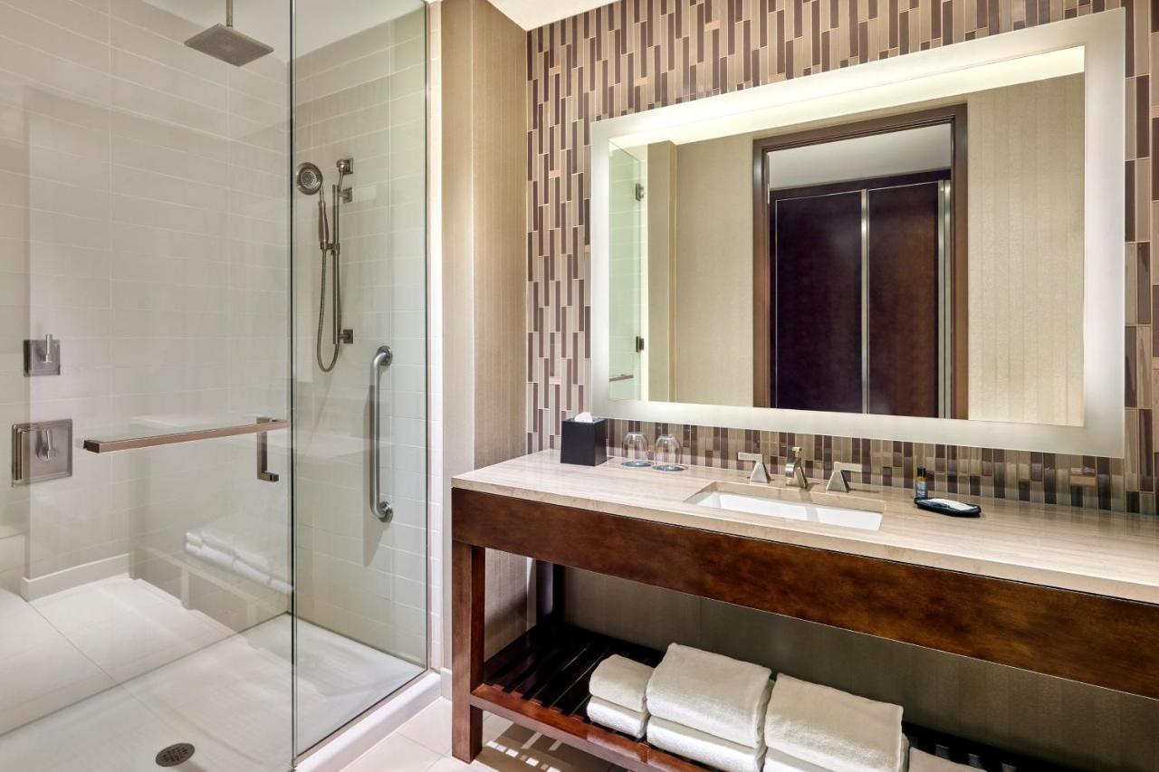 The Westin Phoenix Downtown Esterno foto