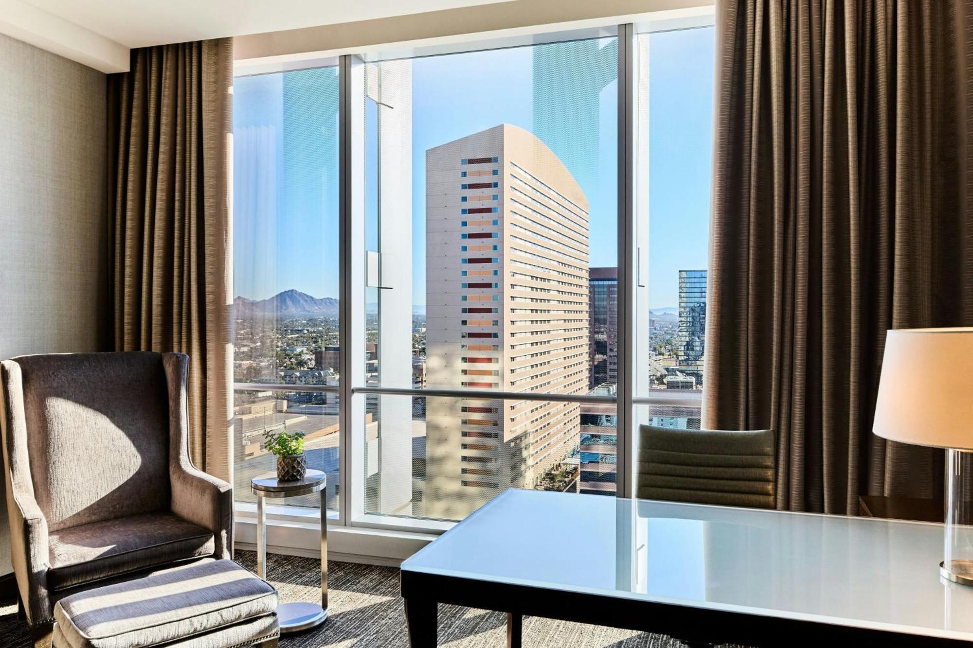 The Westin Phoenix Downtown Esterno foto